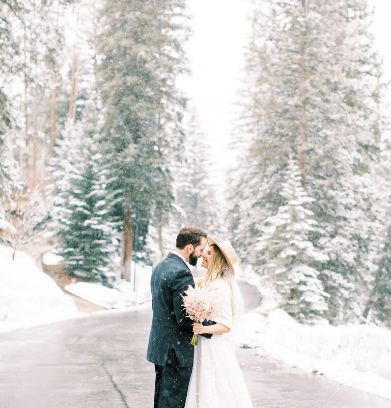 Vail Wedding Limo Service Beaver Creek Wedding Transportation and Shuttle