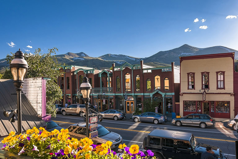 Denver to Breckenridge Limo