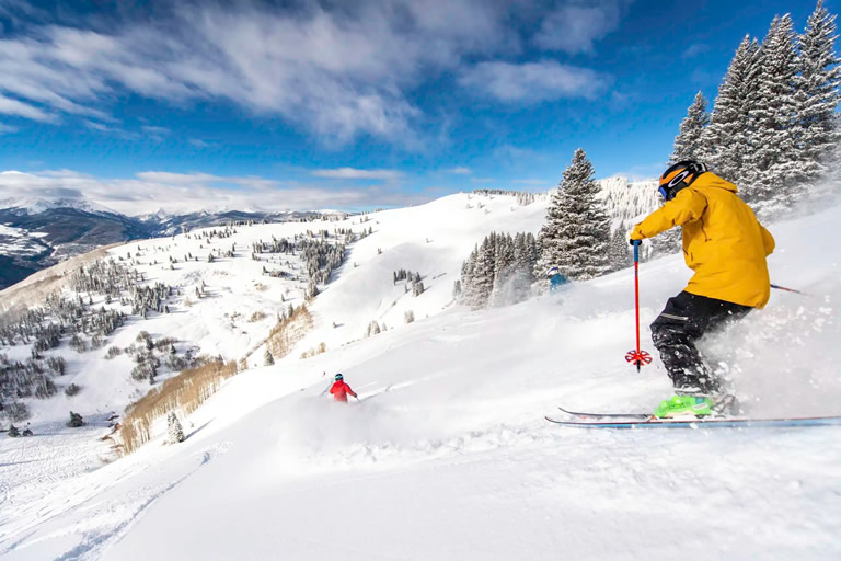 How to Vail: A Beginner’s Guide to Winter Magic in Vail, Colorado