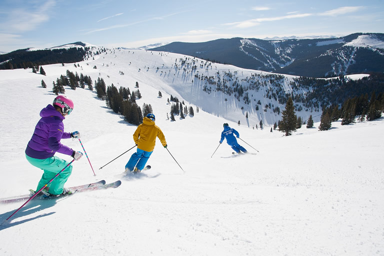 Colorado Mountains Near Vail: Discover the Iconic Peaks and Hidden Gems of the Rockies