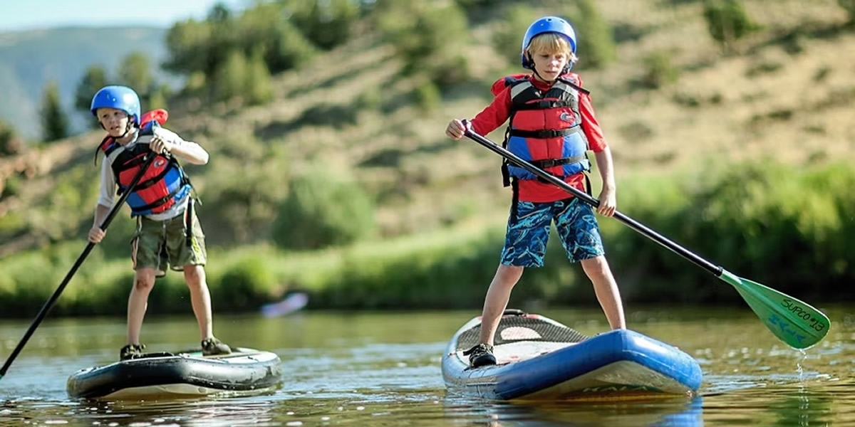 Stand-Up Paddleboarding in Vail :Vail Transportation Stand-Up Paddleboarding in Vail