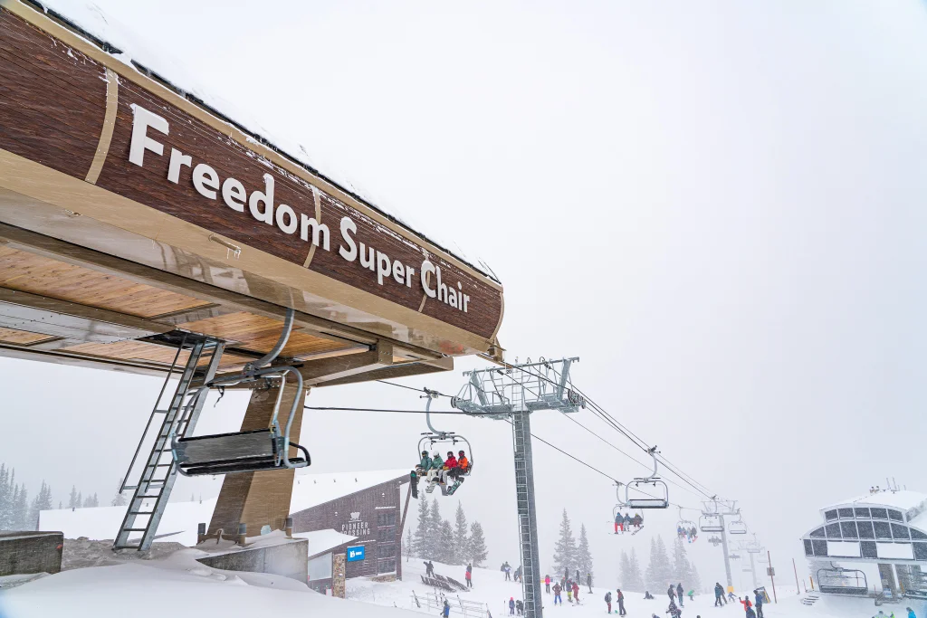 Breckenridge Colorado: Skiing, Things to Do & Transportation :Vail Transportation Breckenridge Colorado ski resort